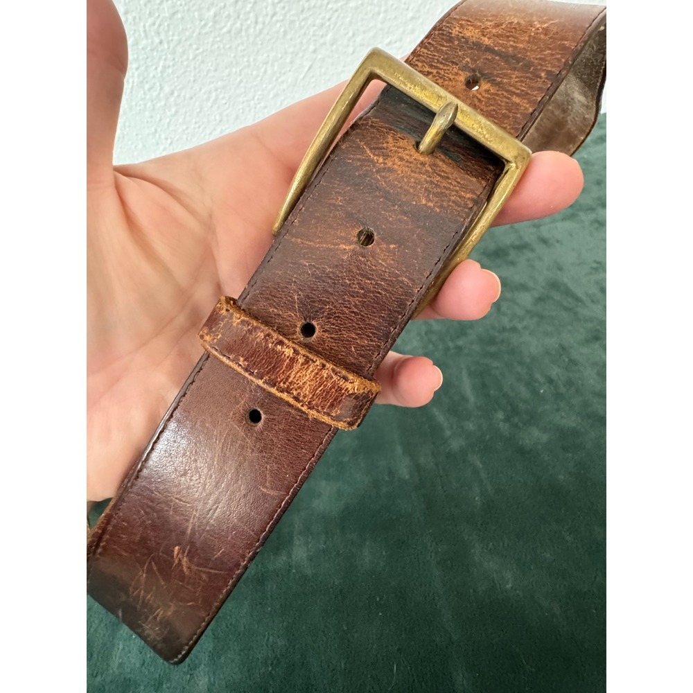 John Henry Belt Mens 40 Brown Vintage Distressed Leather Solid Brass Buckle - Picture 2 of 12